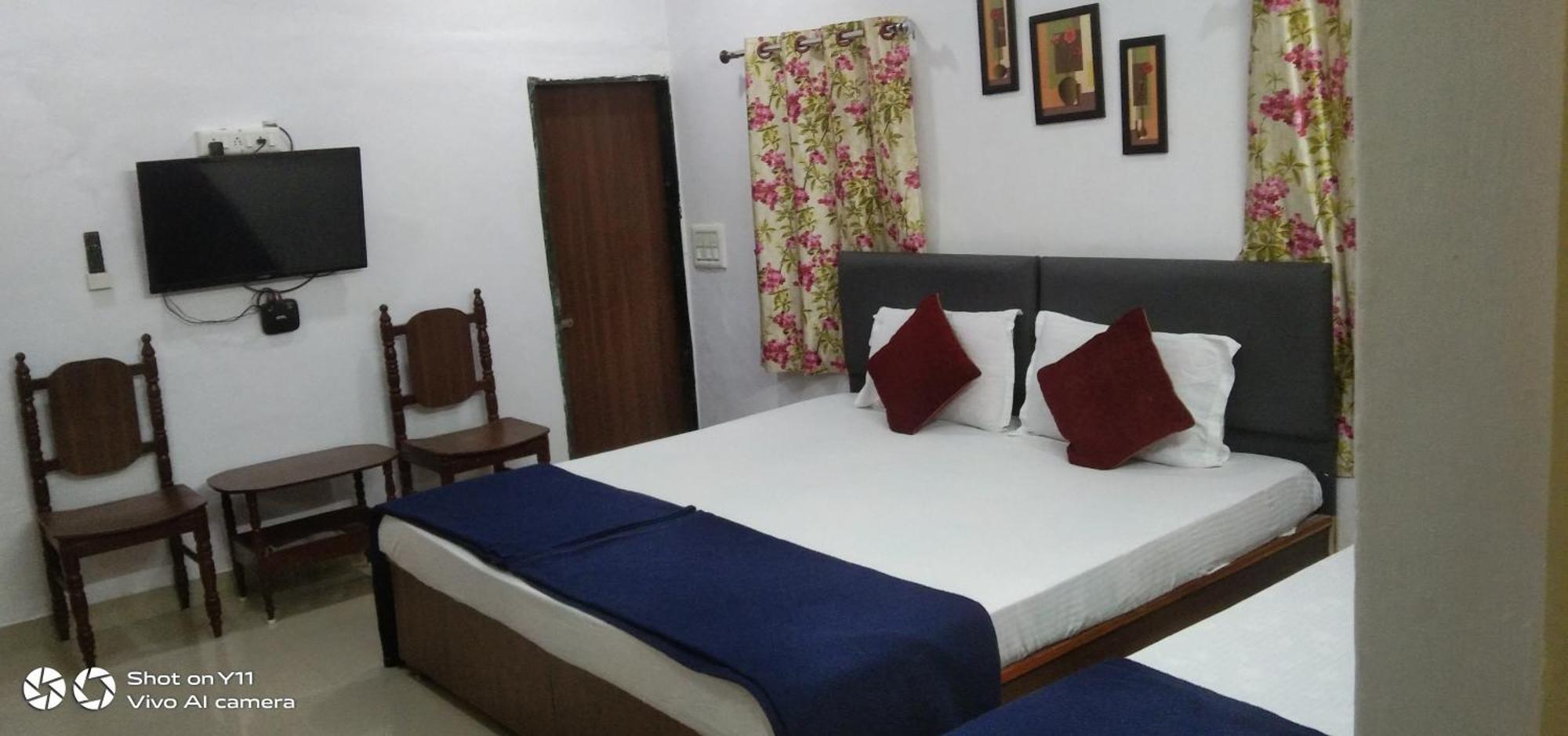 Gurukrupa Bunglow Dwārka Zimmer foto